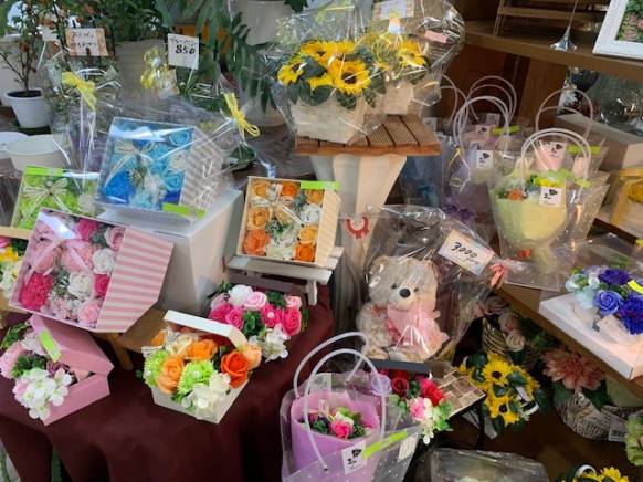 「花ショップ　まつだ」　（鳥取県米子市）の花屋店舗写真4
